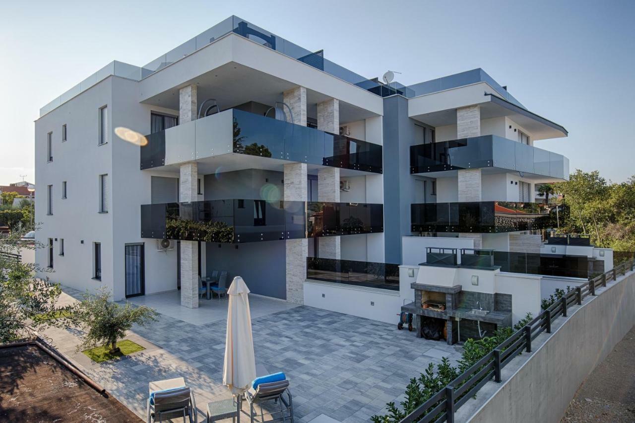 קרק Deluxe New Apartments - Few Steps From The Beach - Luxury Holiday With Style - By Traveler Tourist Agency Krk מראה חיצוני תמונה