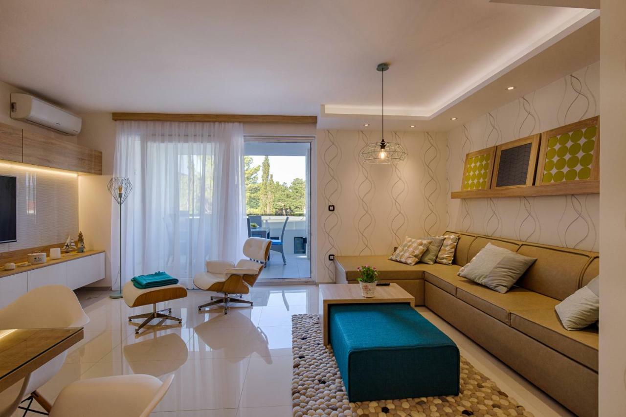 קרק Deluxe New Apartments - Few Steps From The Beach - Luxury Holiday With Style - By Traveler Tourist Agency Krk מראה חיצוני תמונה