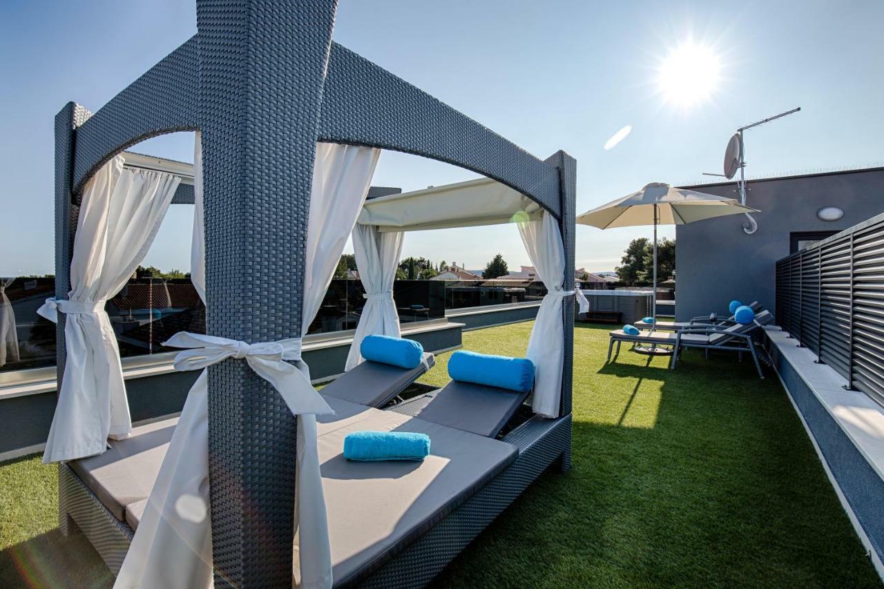קרק Deluxe New Apartments - Few Steps From The Beach - Luxury Holiday With Style - By Traveler Tourist Agency Krk מראה חיצוני תמונה