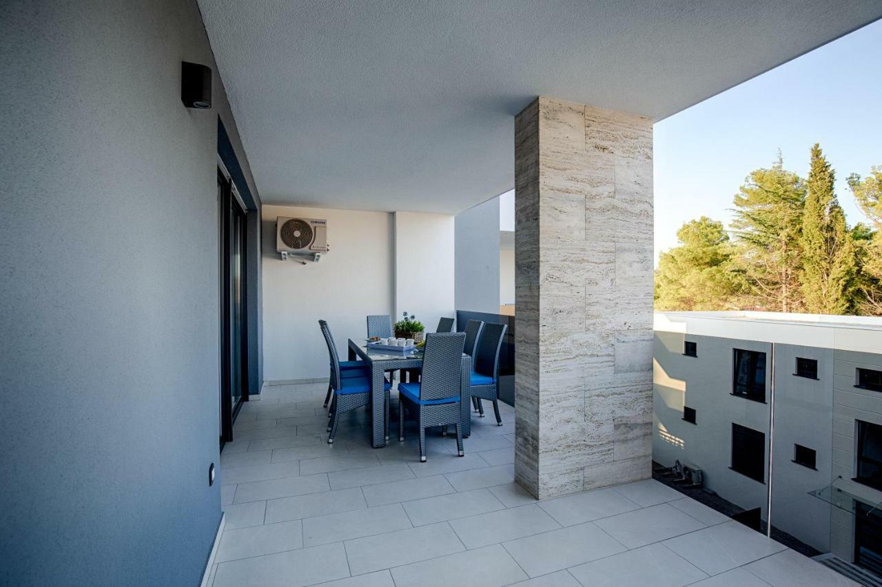 קרק Deluxe New Apartments - Few Steps From The Beach - Luxury Holiday With Style - By Traveler Tourist Agency Krk מראה חיצוני תמונה